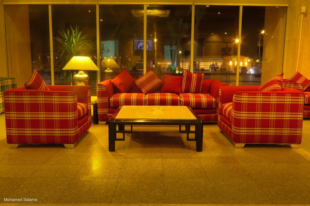 Resta Port Said Hotel Exteriör bild